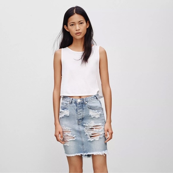 One Teaspoon Womens High Waist Super Fitted Distressed Denim Skirt junkyard 90’s - Picture 1 of 14